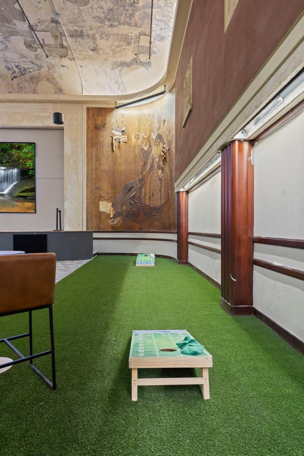 Indy Urban Stay - Skywalk Access - Convention Center - Sleeps7 Индианаполис Экстерьер фото